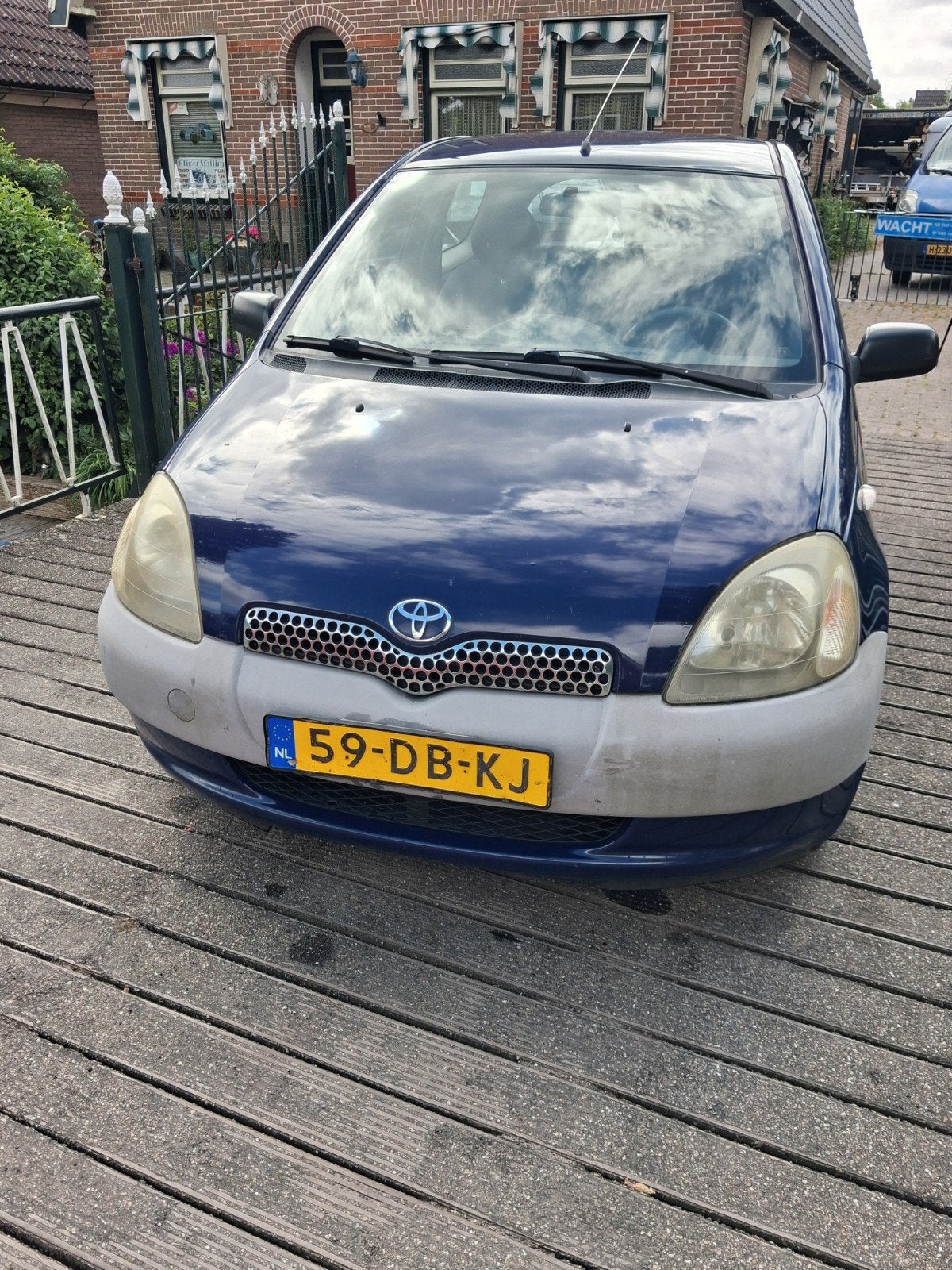 Toyota yaris 1999, Auto's, Stof, 4 cilinders, Blauw, Handgeschakeld