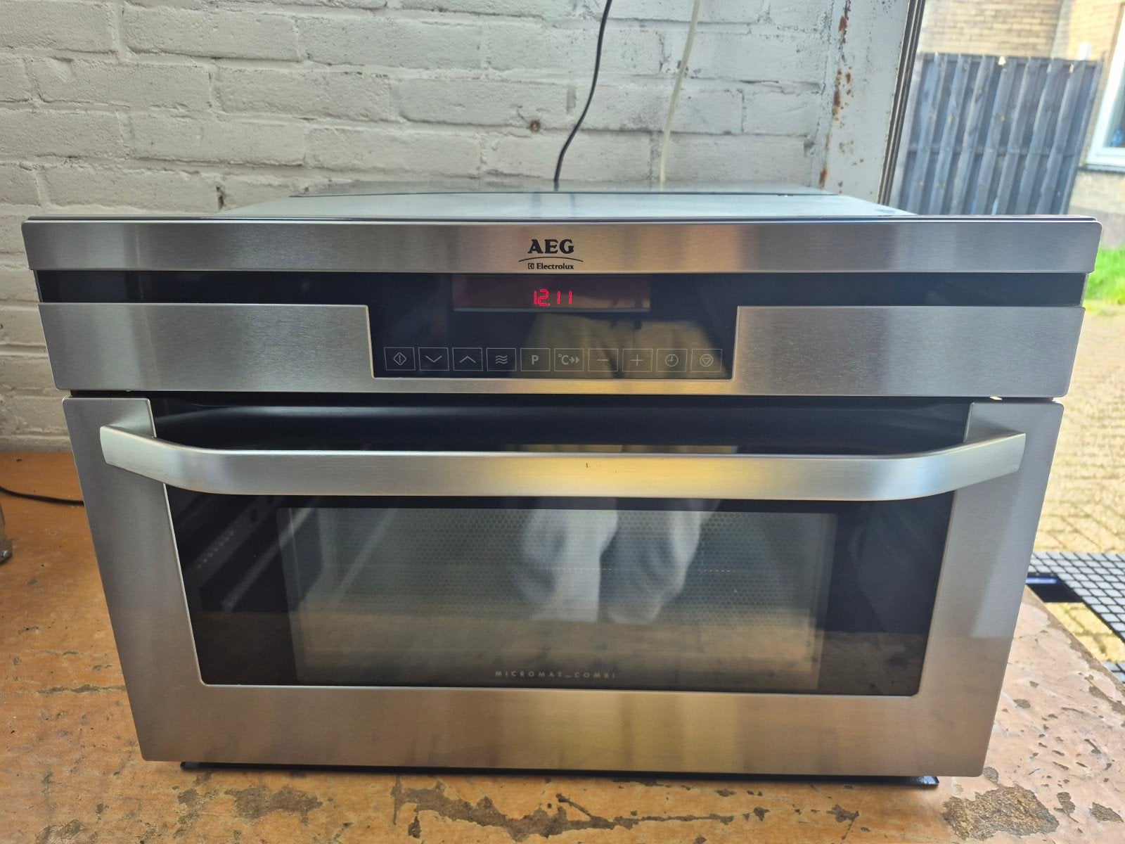 NETTE 38CM AEG KB9810E COMBI MAGNETRON/OVEN TE KOOP, Witgoed en Apparatuur, AEG, Combimagnetron, Gebruikt, 60 cm of meer