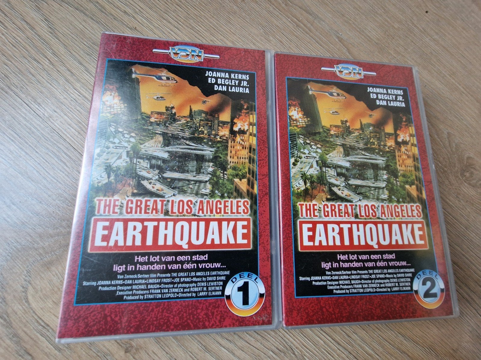 The Great Los Angeles Earthquake - Deel 1 & 2 (VHS), Vanaf 12 jaar, Ophalen of Verzenden, Gebruikt, Engels