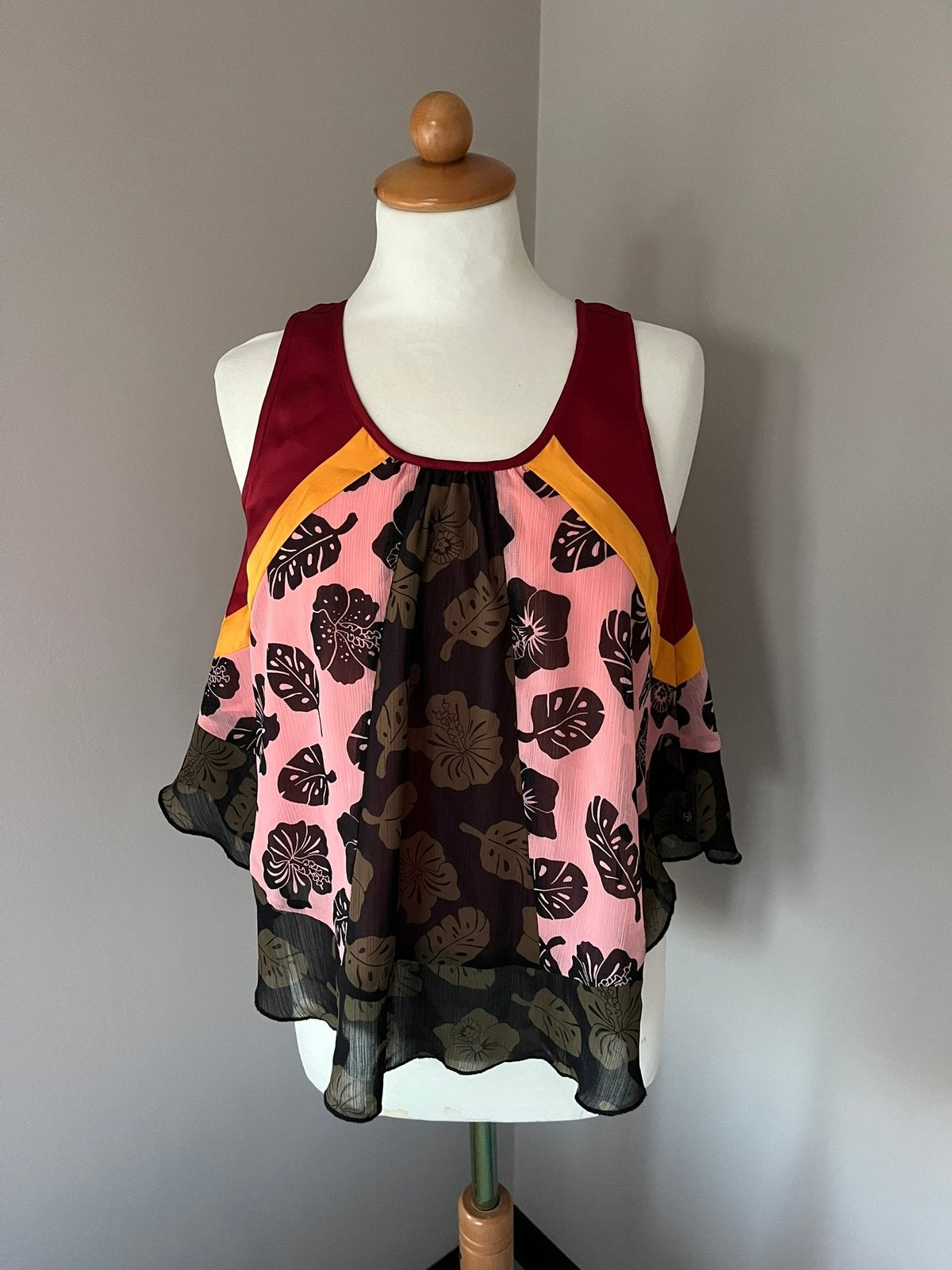 Maison Scotch top roze geel bordeaux XS, Kleding | Dames, Tops, Ophalen of Verzenden, Zo goed als nieuw, Roze, Zonder mouw