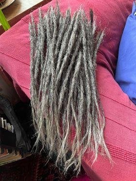 50 nieuwe human hair dread extensions 35-40cm nu 300€, Ophalen of Verzenden, Nieuw, Pruik of Haarverlenging