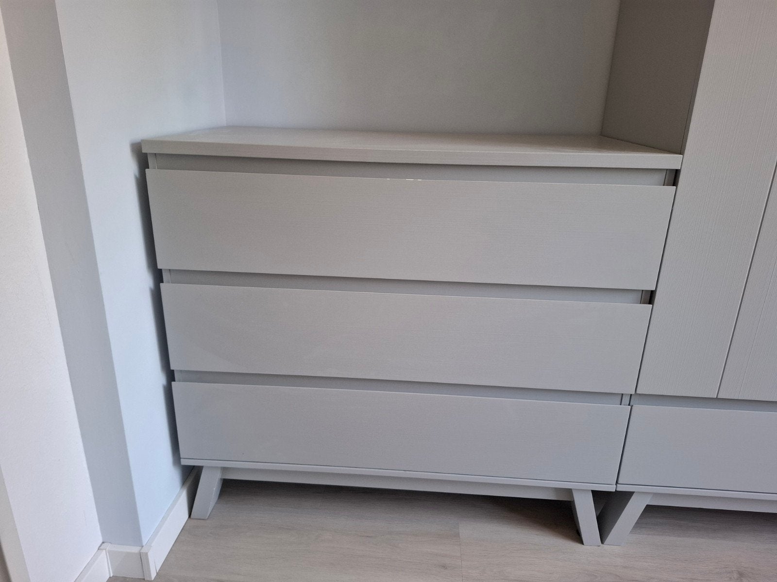 Commode - Happy Island Grey, Ophalen, 50 tot 70 cm, 90 tot 105 cm, 100 cm of meer