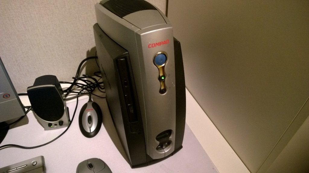 Full Compaq iPAQ Set | Pentium III | Win 2000 | Museumstaat, Computers en Software, Vintage Computers, Ophalen, Compaq