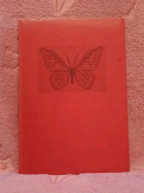 Perrone, Lisbeth - De nieuwe wereld van de naaldkunst, Gelezen, Ophalen of Verzenden, Lisbeth Perrone, Borduren en Naaien
