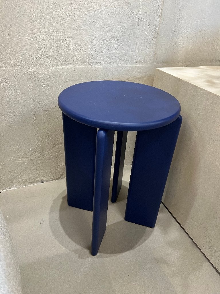 Bijzettafel Studio Henk blauw, Minder dan 55 cm, Rond, Zo goed als nieuw, Hout