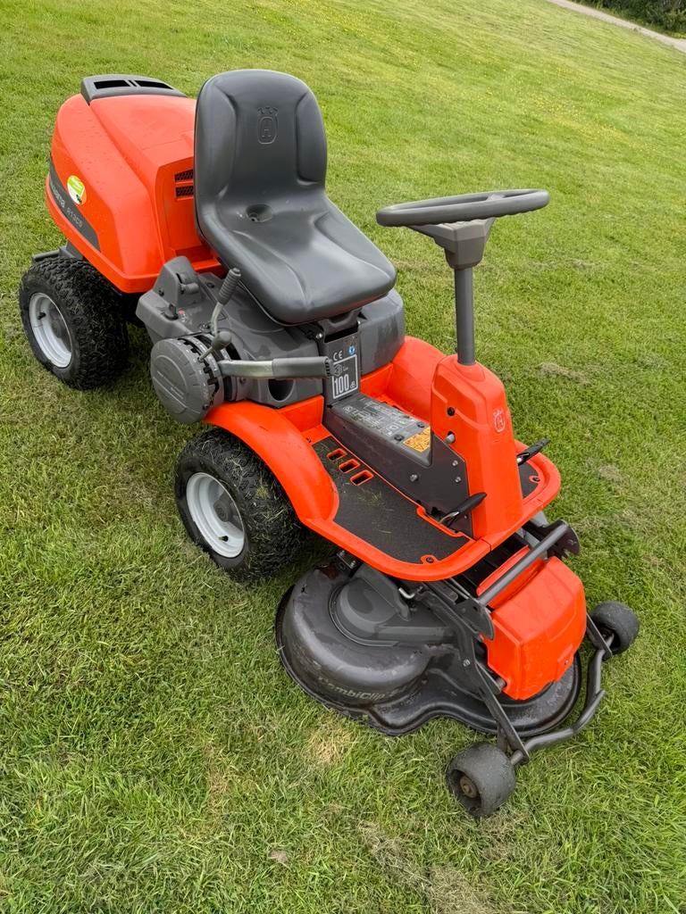 Husqvarna Rider 13 c, Tuin en Terras, Ophalen of Verzenden, Zo goed als nieuw