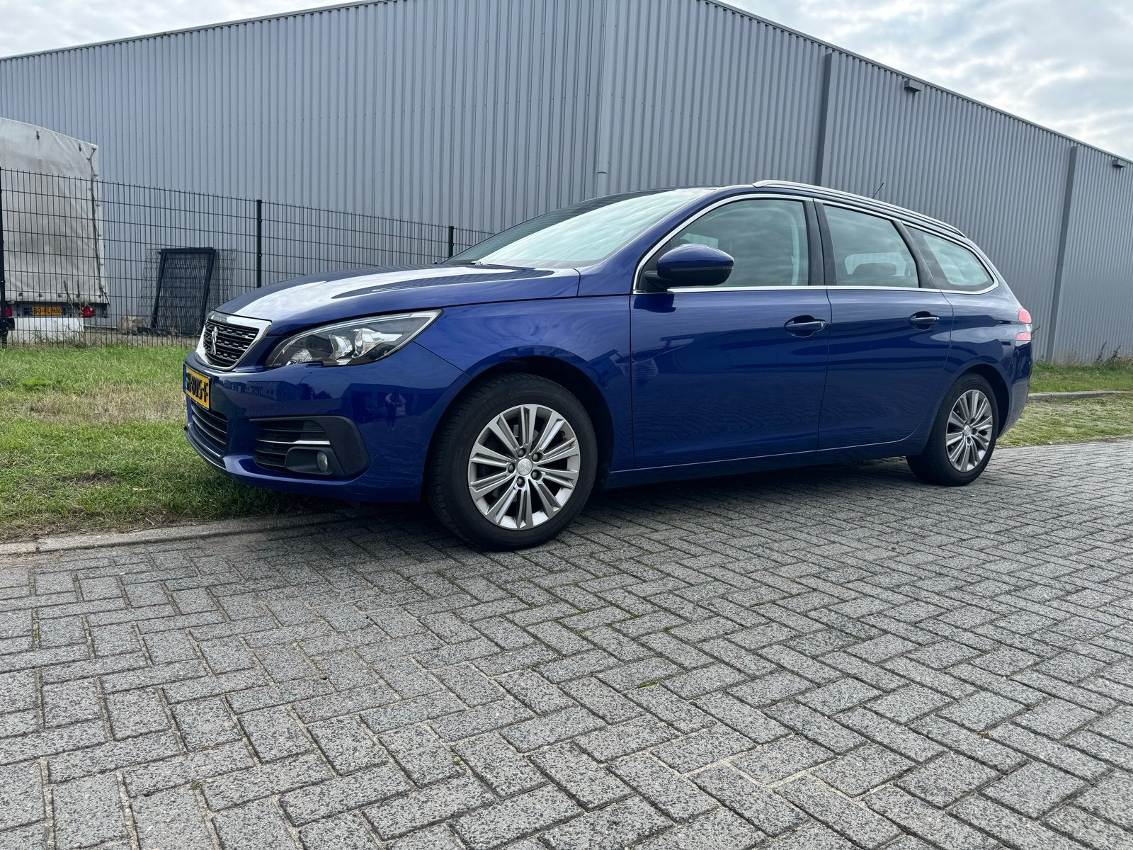 Peugeot 308 1.2 SW 2018 Blauw, Voorwielaandrijving, 1199 cc, 1165 kg, Blauw