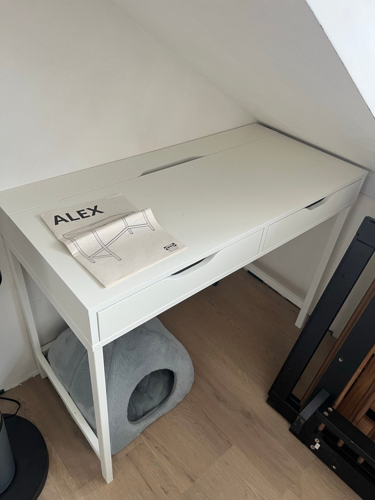 IKEA Alex bureau met kabelgoot - Wit, Ophalen, Gebruikt, Kabelgoot, IKEA