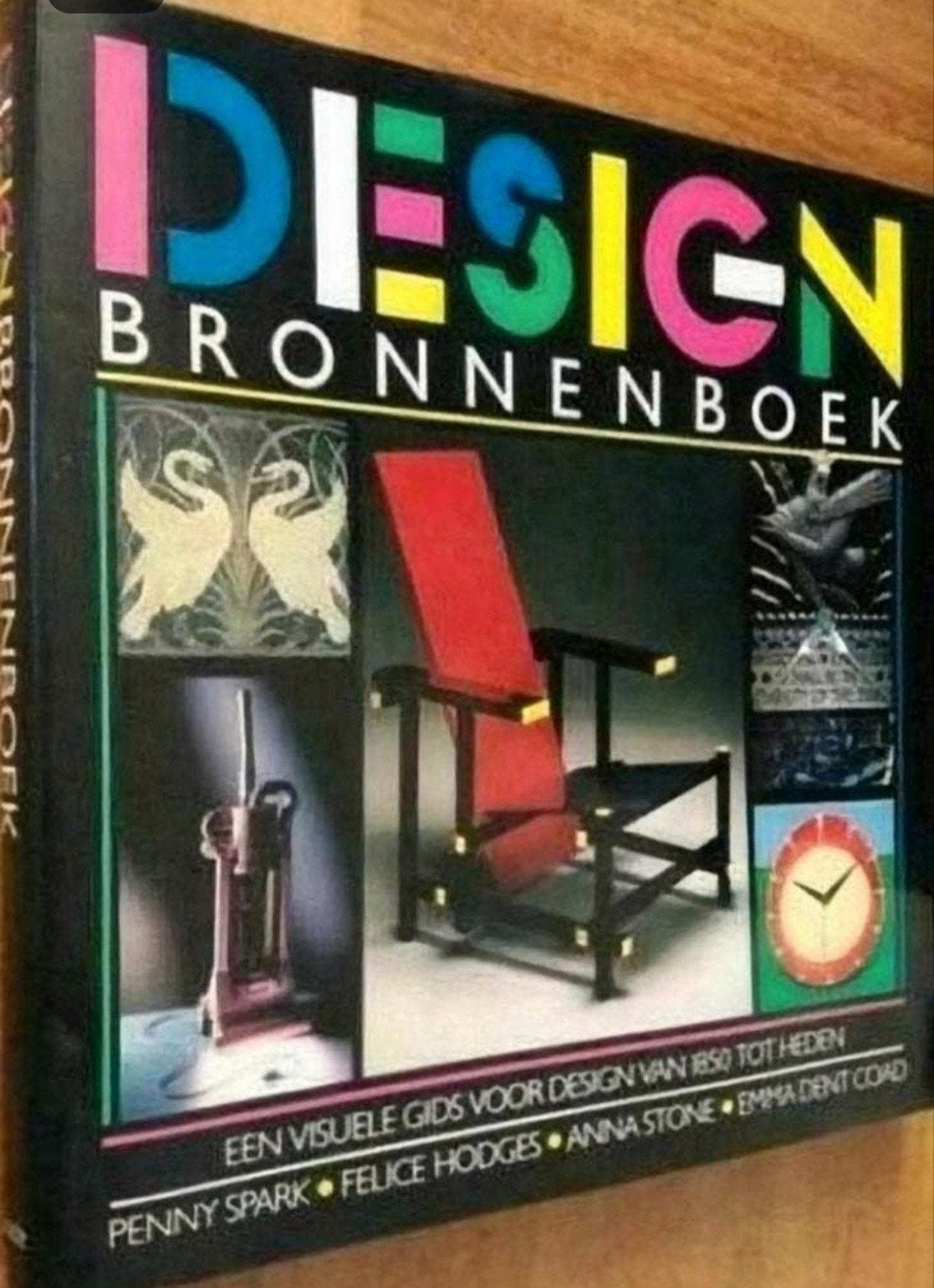 DESIGN BRONNENBOEK. Arts & Crafts Art Nouveau/Deco De Stijl, Verzenden, Zo goed als nieuw, Overige onderwerpen
