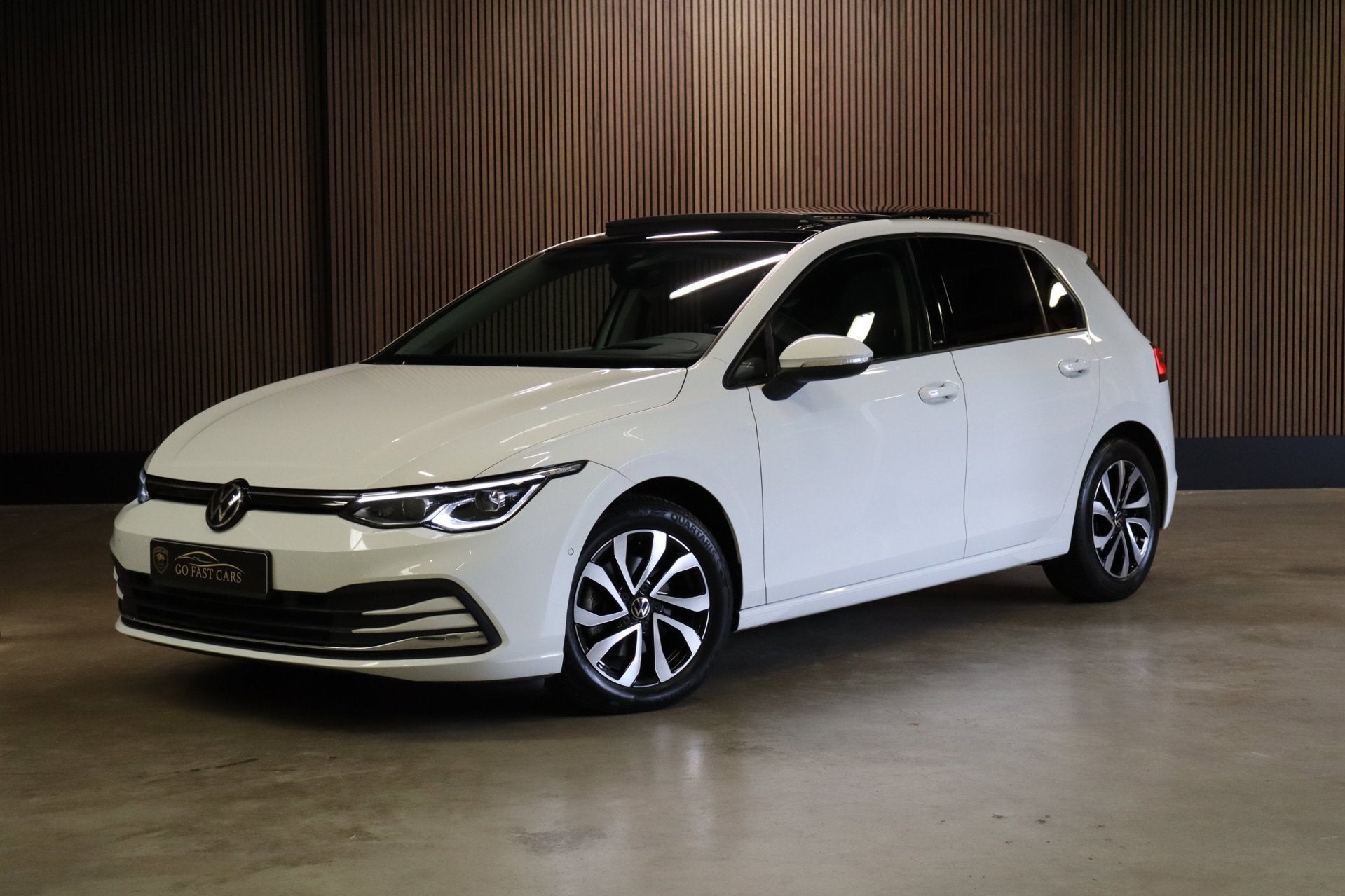Volkswagen GOLF 2.0 TDI Active |Pano|IQ Light|Stoel verw.|36, Stof, Gebruikt, 4 cilinders, 150 pk