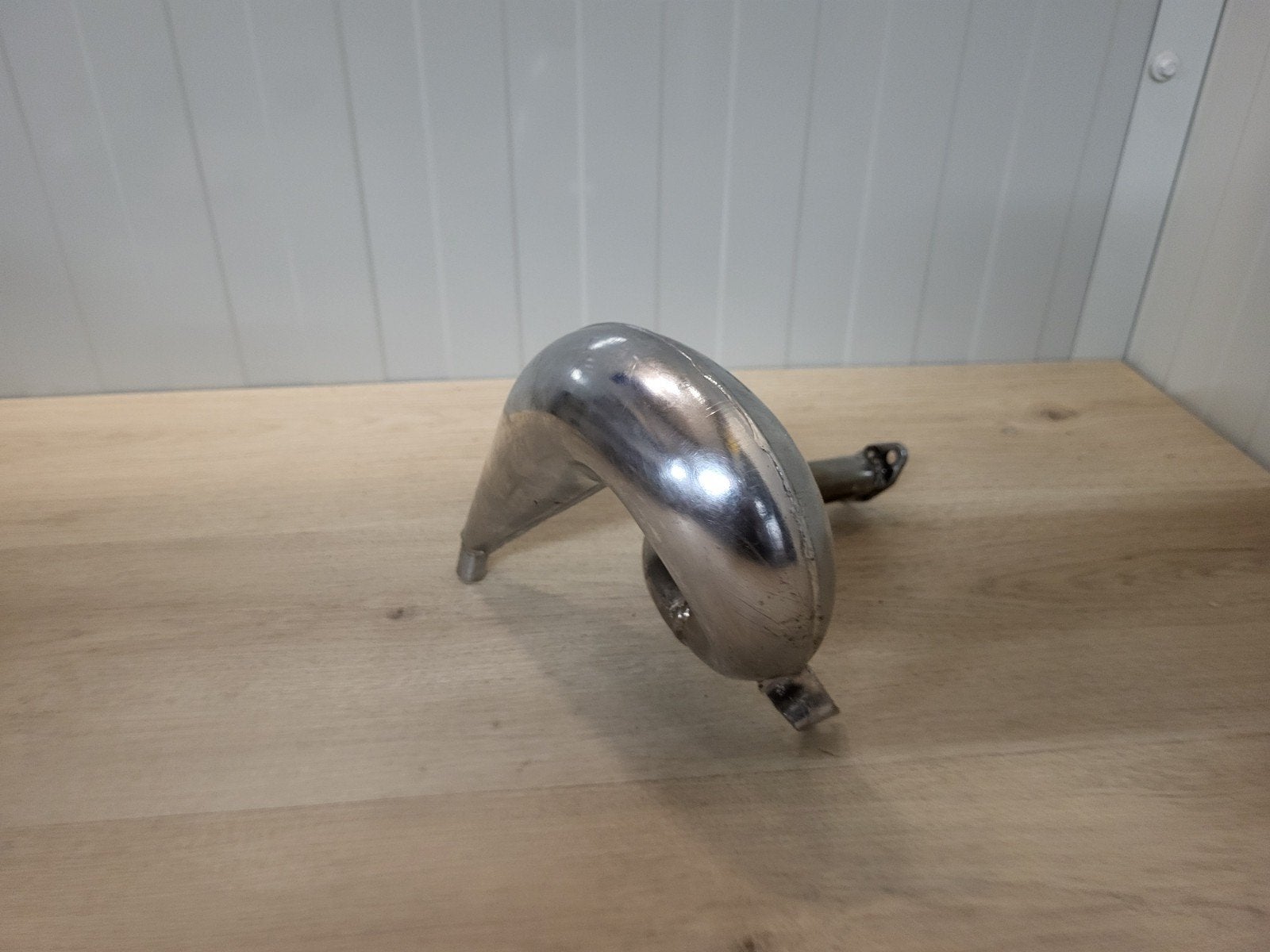 Reely carbon fighter uitlaat, Hobby en Vrije tijd, Modelbouw | Radiografisch | Auto's, Ophalen of Verzenden, Overige schalen, Onderdeel