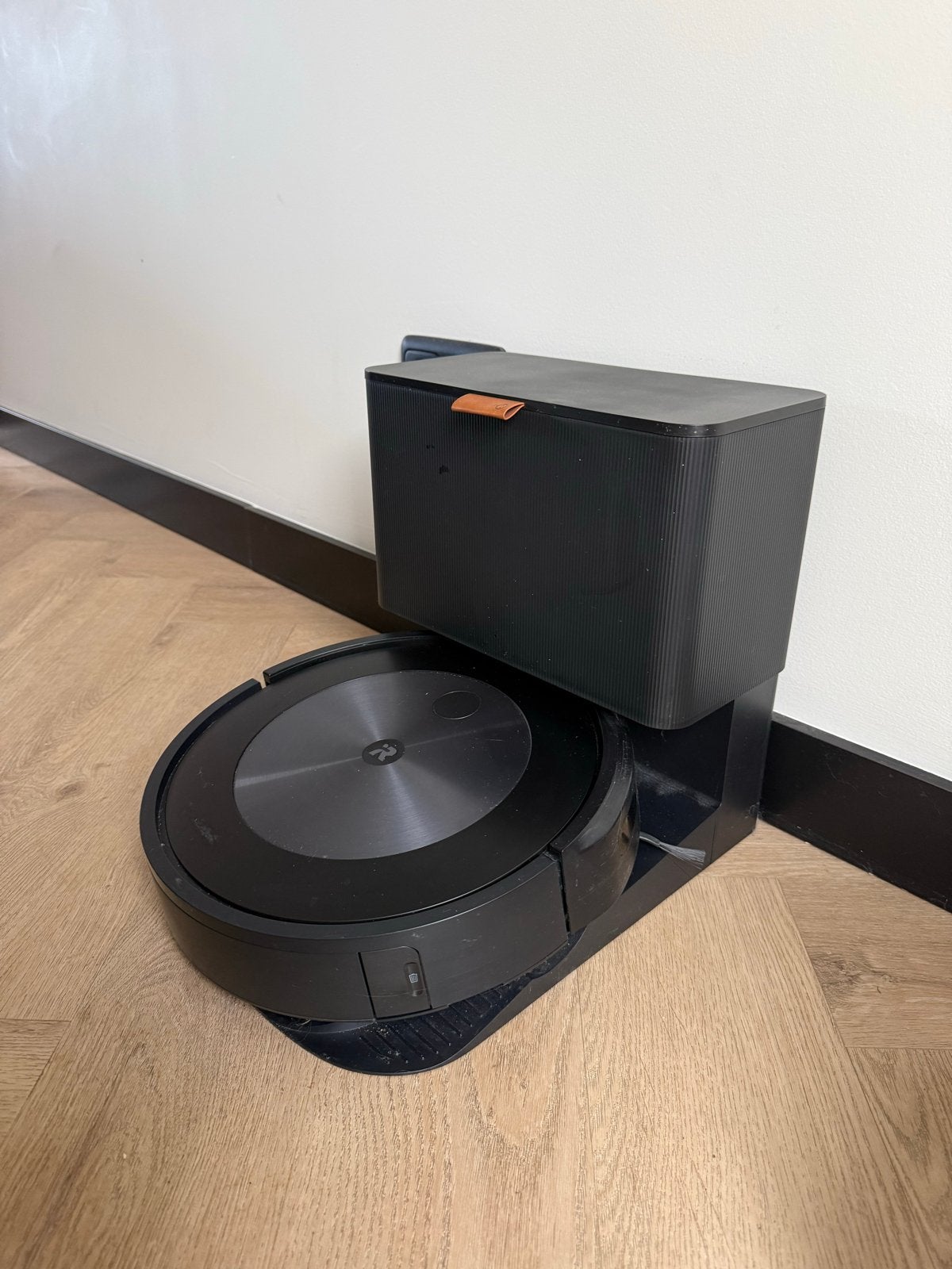iRobot stofzuiger (Roomba j9+), Ophalen, Zo goed als nieuw, Robotstofzuiger