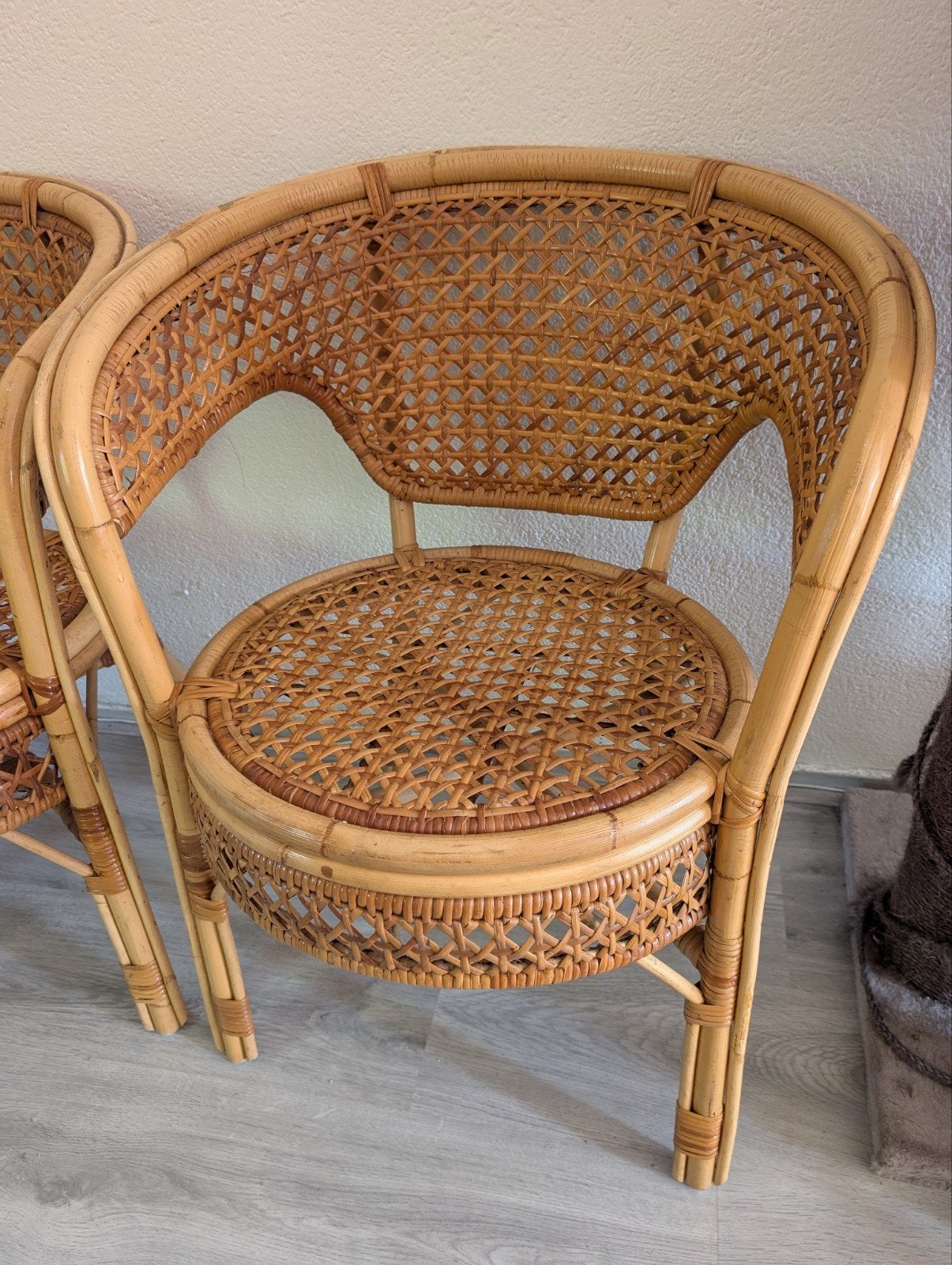 Twee Rotan kamerstoelen, gebruikt maar in goede staat, Huis en Inrichting, Ophalen, Gebruikt, Twee, Bruin