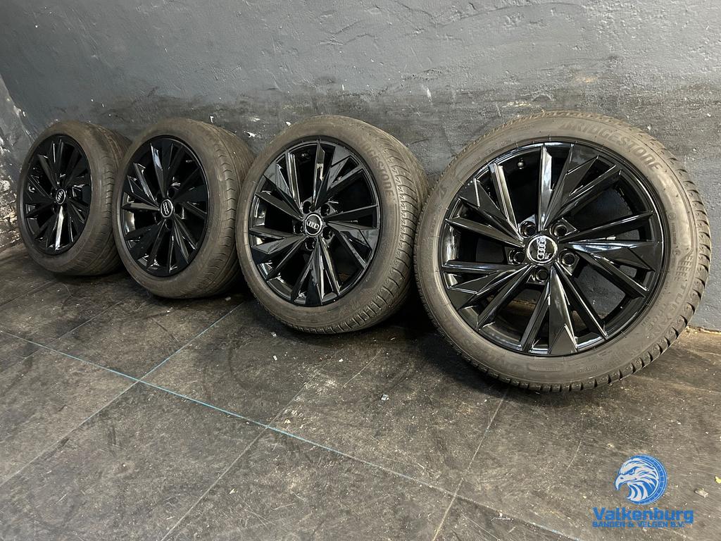 6-7mm! Originele Audi A3 8Y 17 inch zwarte velgen 5x112 zome