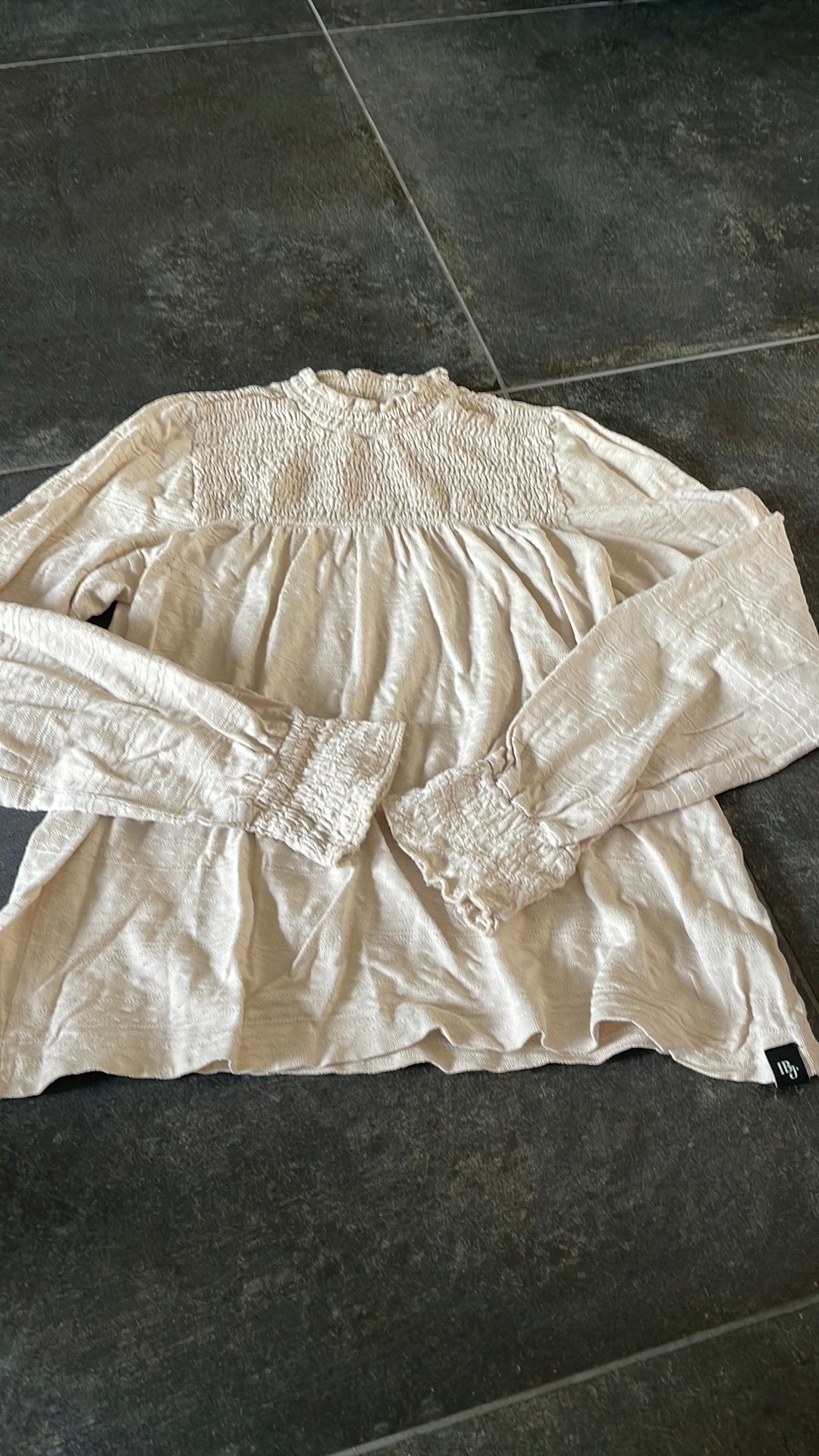 Indian Blue Jeans Blouse Maat 152 met Smockdetails, Kinderen en Baby's, Kinderkleding | Maat 170, Ophalen, Gebruikt, Meisje, Overhemd of Blouse