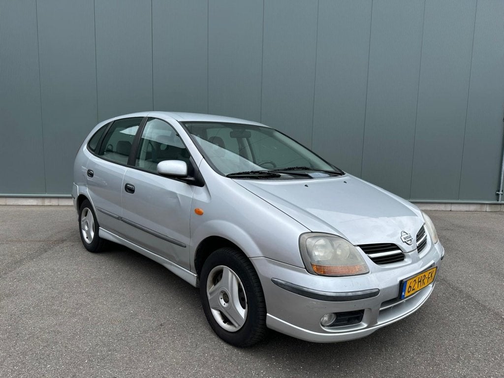 Nissan Almera Tino 2.0 CVT Luxury AUTOMAAT | AIRCO !, Auto's, Nissan, Automaat, 1998 cc, 136 pk, 1250 kg