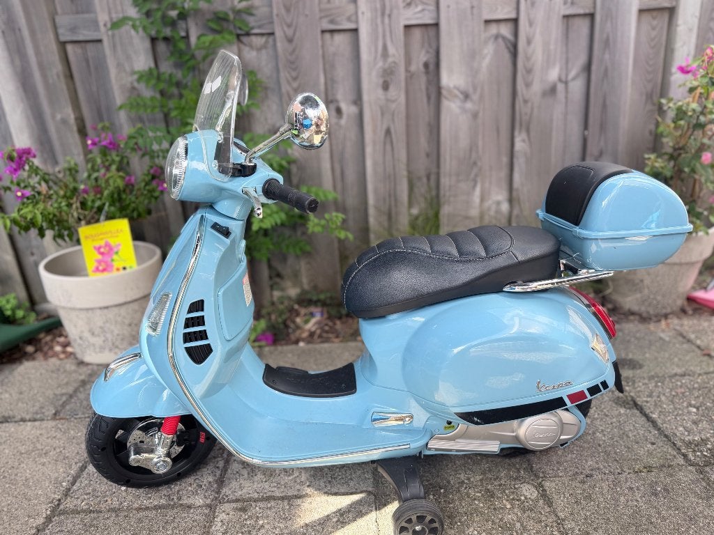 Kinder Vespa blauw, Kinderen en Baby's, Ophalen, Zo goed als nieuw