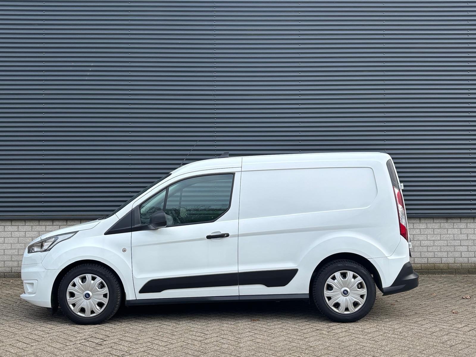 Ford Transit Connect 220 L1 1.5 TDCI 100pk Powershift Automa, Auto's, Bestelauto's, Stof, Gebruikt, Euro 6, 4 cilinders