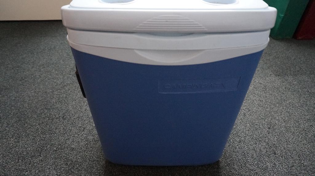 camping koelkast, Caravans en Kamperen, Koelboxen, Ophalen of Verzenden, Zo goed als nieuw, Koelbox, Elektrisch
