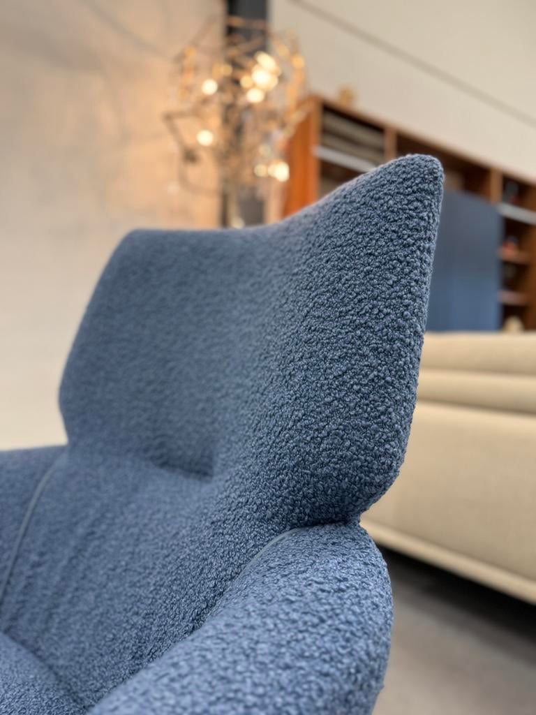 Nieuw Leolux Lloyd Plus Fauteuil stof Blauw design stoel, Leolux, Nieuw, 75 tot 100 cm, Ophalen of Verzenden