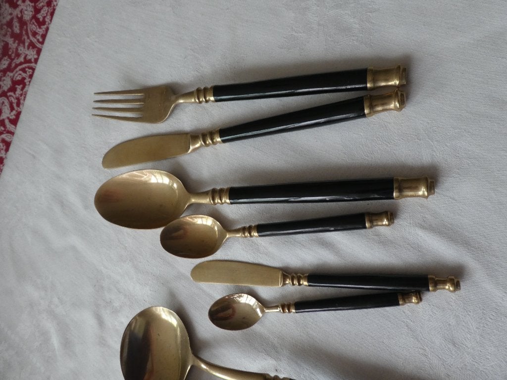Vintage bestekset met servetringen en flesstopper, Huis en Inrichting, Keuken | Bestek, Overige materialen, Gebruikt, Bestekset