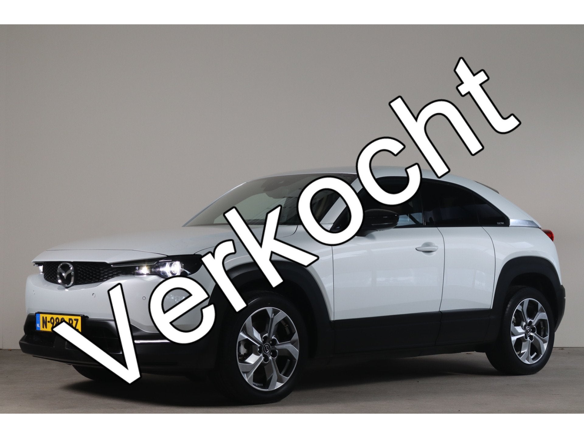 Mazda MX-30 e-SkyActiv 145 Comfort 36 kWh - NL Auto! Stoel+s, Gebruikt, 35 kWh, Leder en Stof, Wit