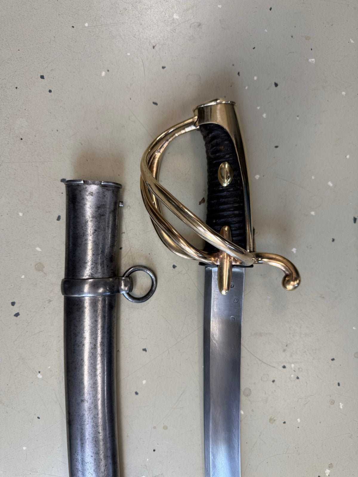 Super zeldzame Franse sabel lichte cavalerie, Verzamelen, Ophalen, Overige soorten, Overige gebieden, Zwaard of Sabel