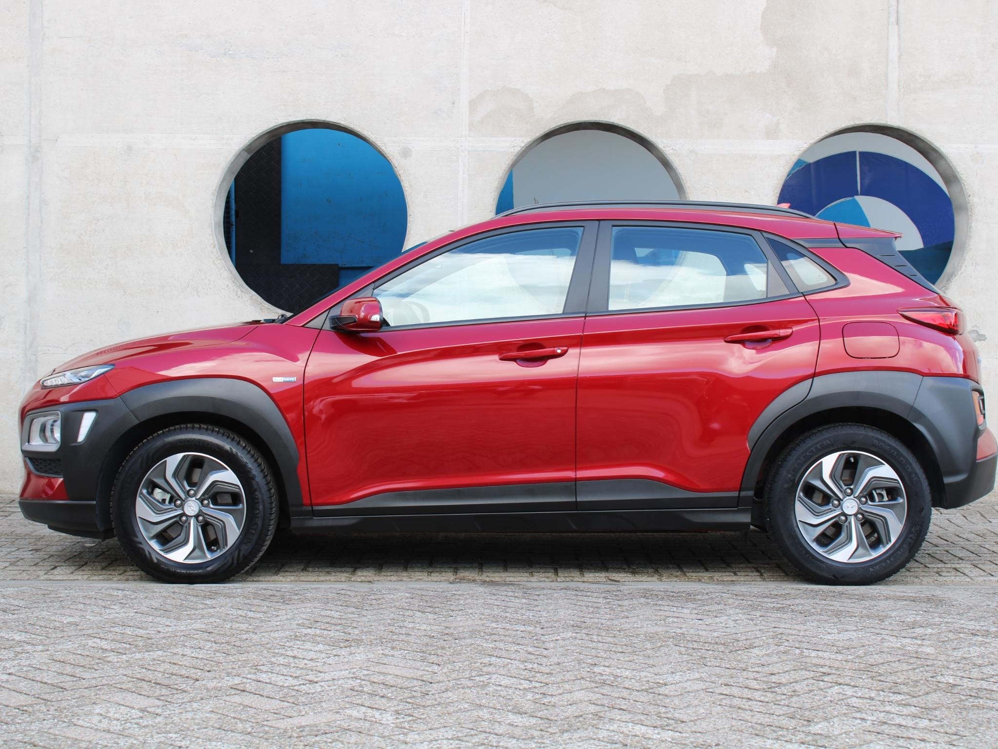 Foto 4 van Hyundai Kona 1.6 GDI HEV Comfort | APPLE CARPLAY | ACHTERUIT