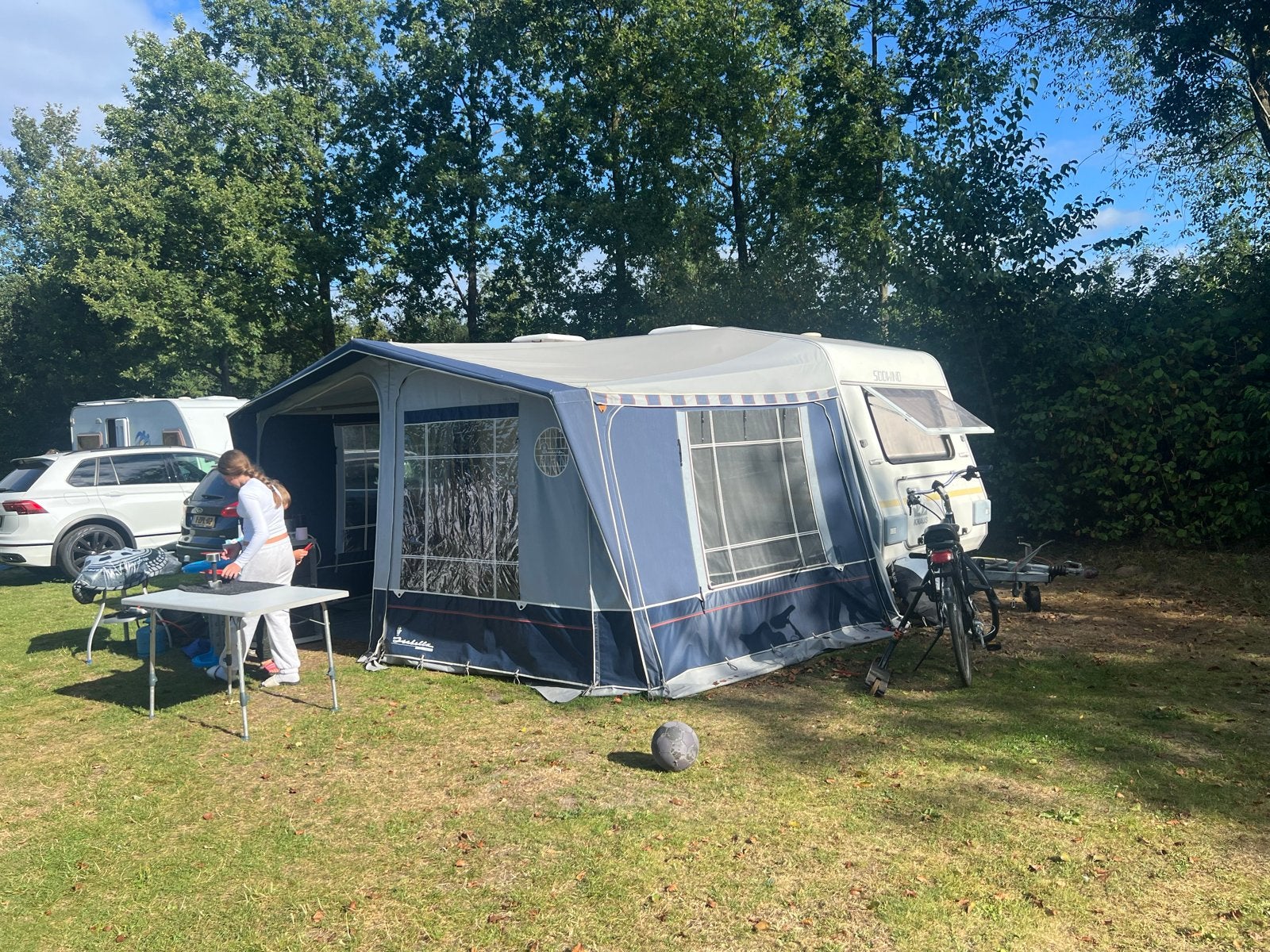 Knaus sudwind lichtgewicht, Vast bed, Standaardzit, Particulier, Knaus