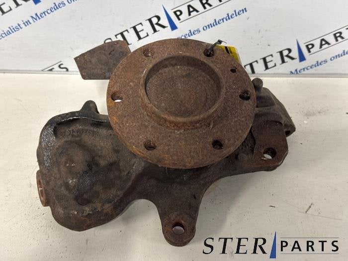 Fusee links-voor van een Mercedes Sprinter, Auto-onderdelen, Ophanging en Onderstel, Gebruikt, -, Ophalen of Verzenden, -