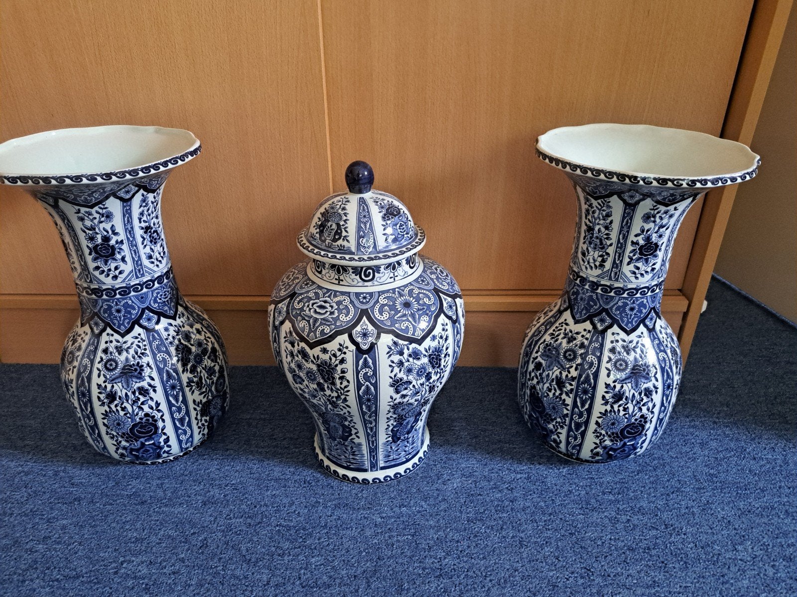Delfs blauw vazen en pot van Boch.Nog puntgaaf, Antiek en Kunst, Ophalen