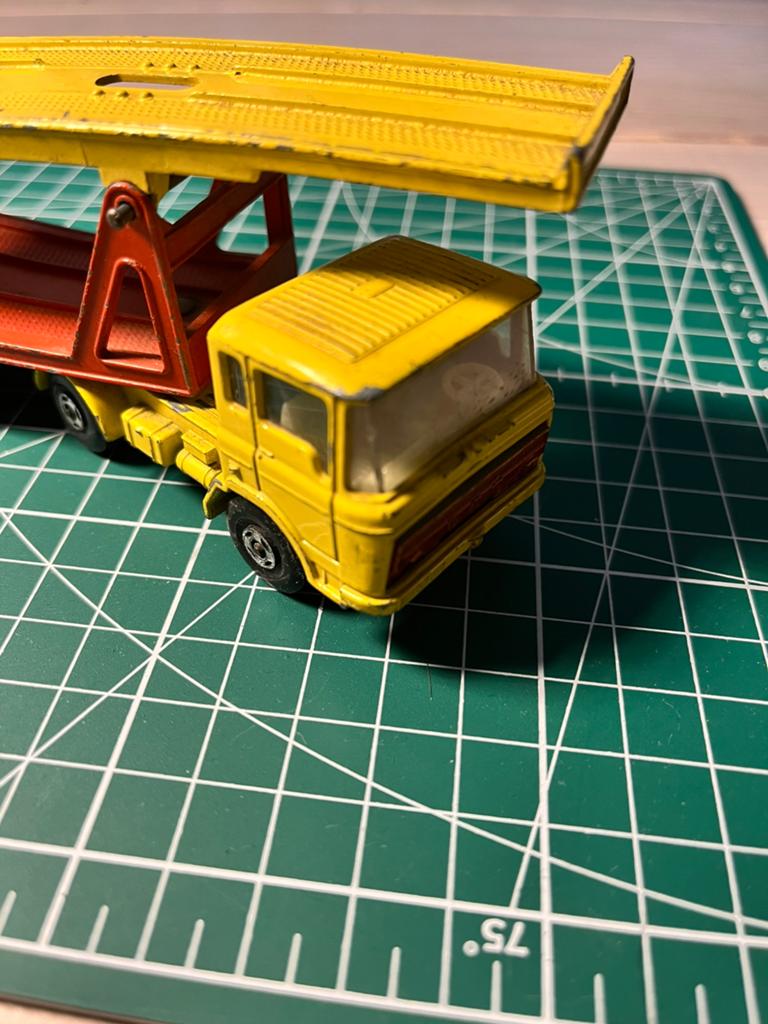 Matchbox Daf Car transporter, Ophalen of Verzenden, Gebruikt, Bus of Vrachtwagen