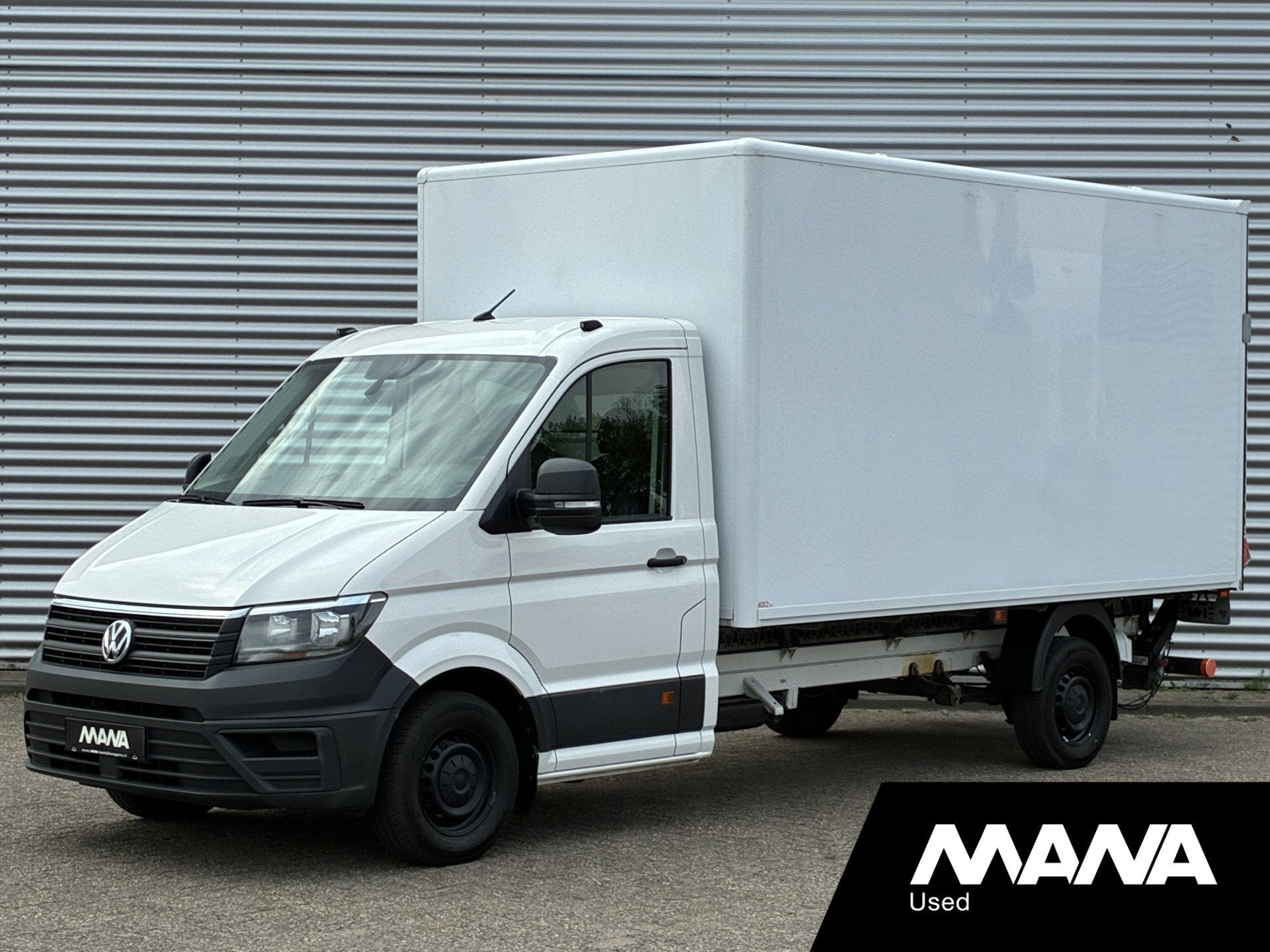 Volkswagen Crafter 35 2.0 TDI L4 140pk Bakwagen Airco Laadkl, Auto's, Voorwielaandrijving, Stof, Gebruikt, Zwart