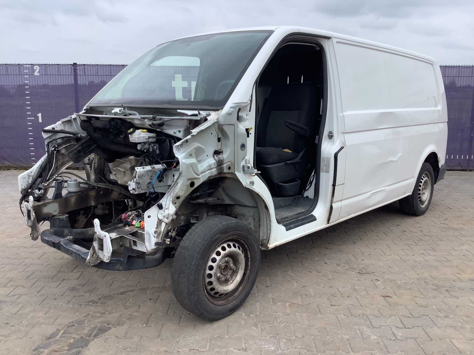 2021 - Volkswagen - Transporter - 2.0 TDI L2H1 - Bedrijfswag, Auto's, Gebruikt, 4 cilinders, Overige brandstoffen, Wit