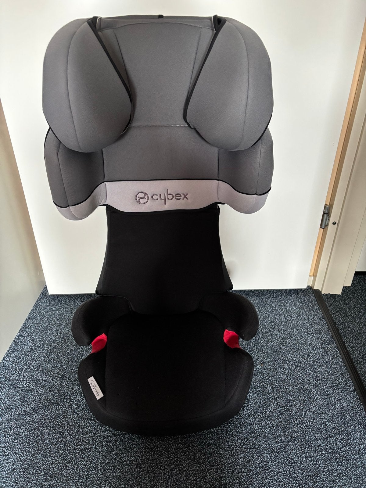 Autostoel Cybex 15-36 kg, grijs/zwart isofix, Autogordel of Isofix, 15 t/m 36 kg, Verstelbare rugleuning, Zo goed als nieuw