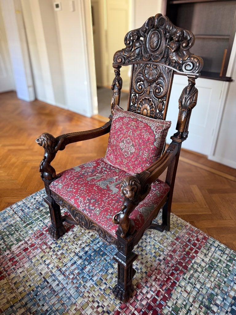 Bijzondere houten troonstoel met leeuwen en houtsnijwerk, Antiek en Kunst, Ophalen