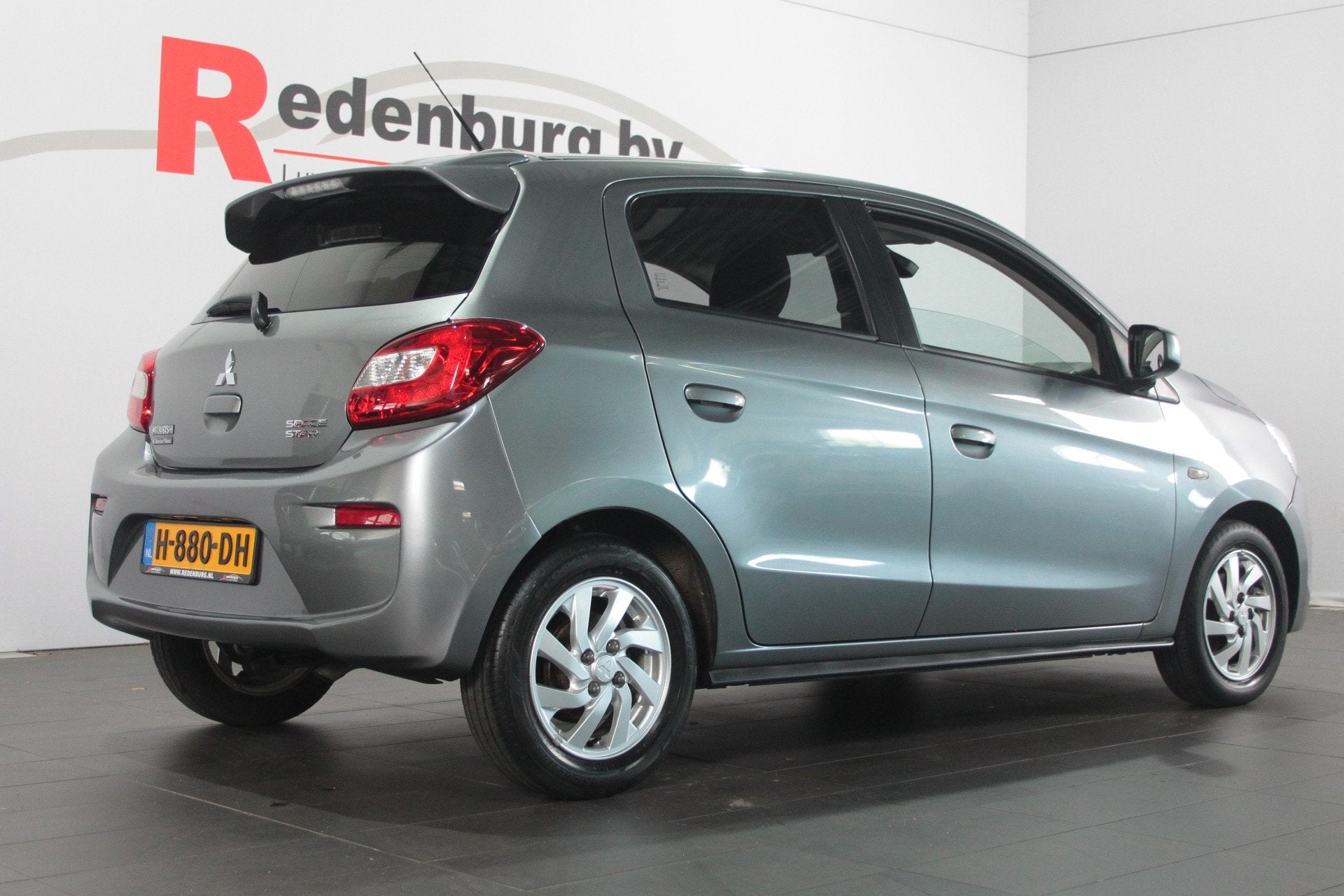 Mitsubishi Space Star 1.2 Active - Automaat // VERKOCHT, Auto's, Mitsubishi, Gebruikt, 82 pk, Origineel Nederlands, Bedrijf
