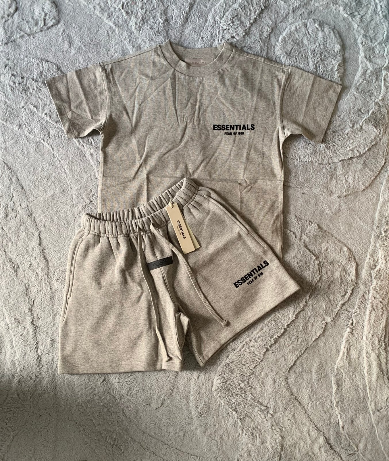 Essentials Fear Of God Kinder Set - Maat 12, Kinderen en Baby's, Kinderkleding | Maat 104, Jongen of Meisje, Essentials, Nieuw