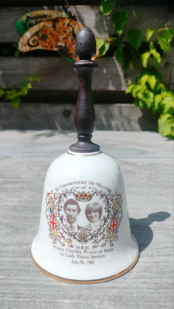 Commemoratieve bel Charles & Diana - 1981, Verzamelen, Ophalen of Verzenden