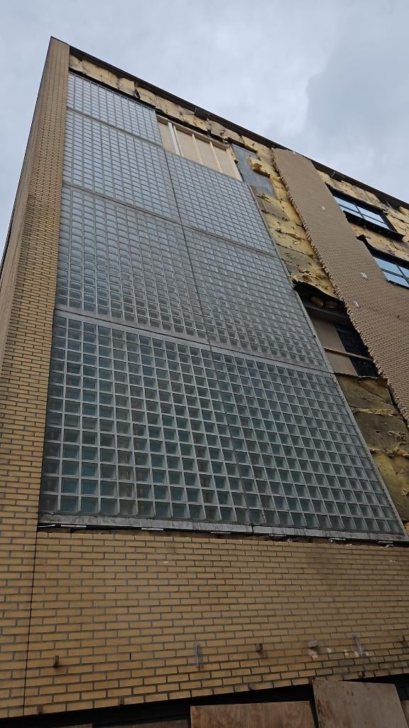 Glazenbouwstenen glazen bouwstenen glasblokken frames 573, Doe-het-zelf en Verbouw, Glas en Ramen, Ophalen, Gebruikt, 160 cm of meer