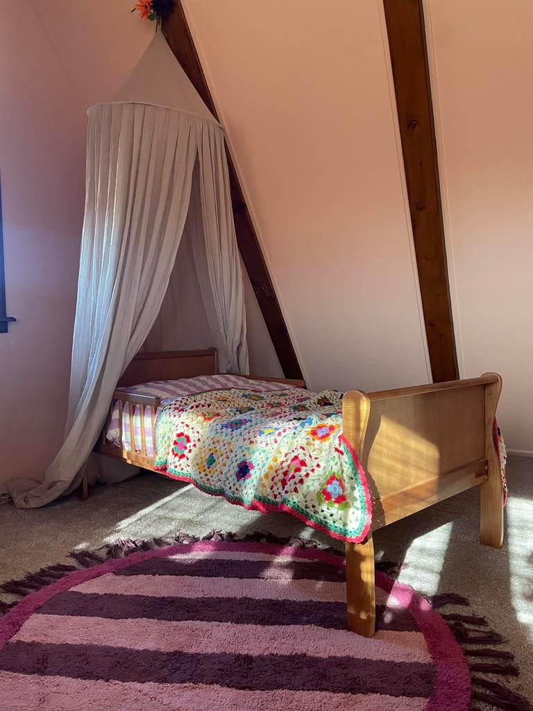 Woodies Nobel peuterbed 70x140 compleet matras en beddengoed, Kinderen en Baby's, Kinderkamer | Bedden, Zo goed als nieuw, 140 tot 160 cm