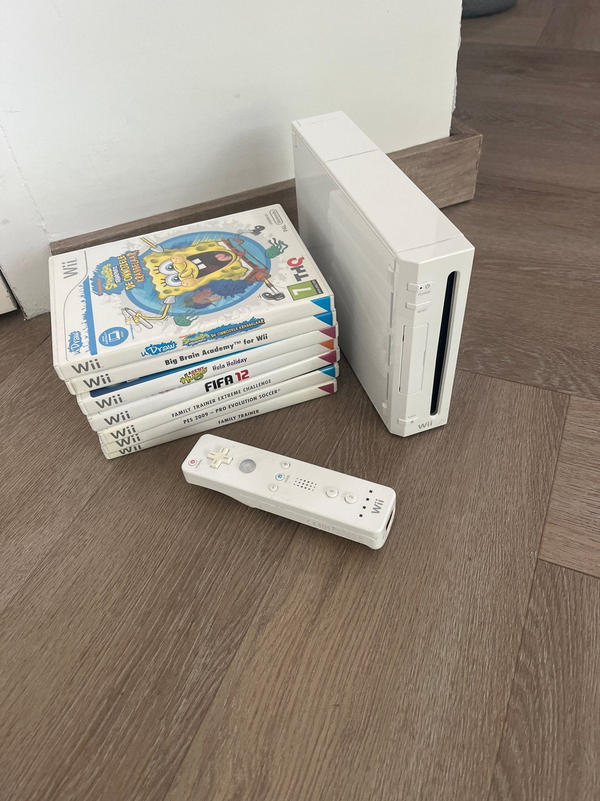 Nintendo Wii (GameCube editie) met 1 controller en games, Spelcomputers en Games, Ophalen of Verzenden, Gebruikt, Met 1 controller