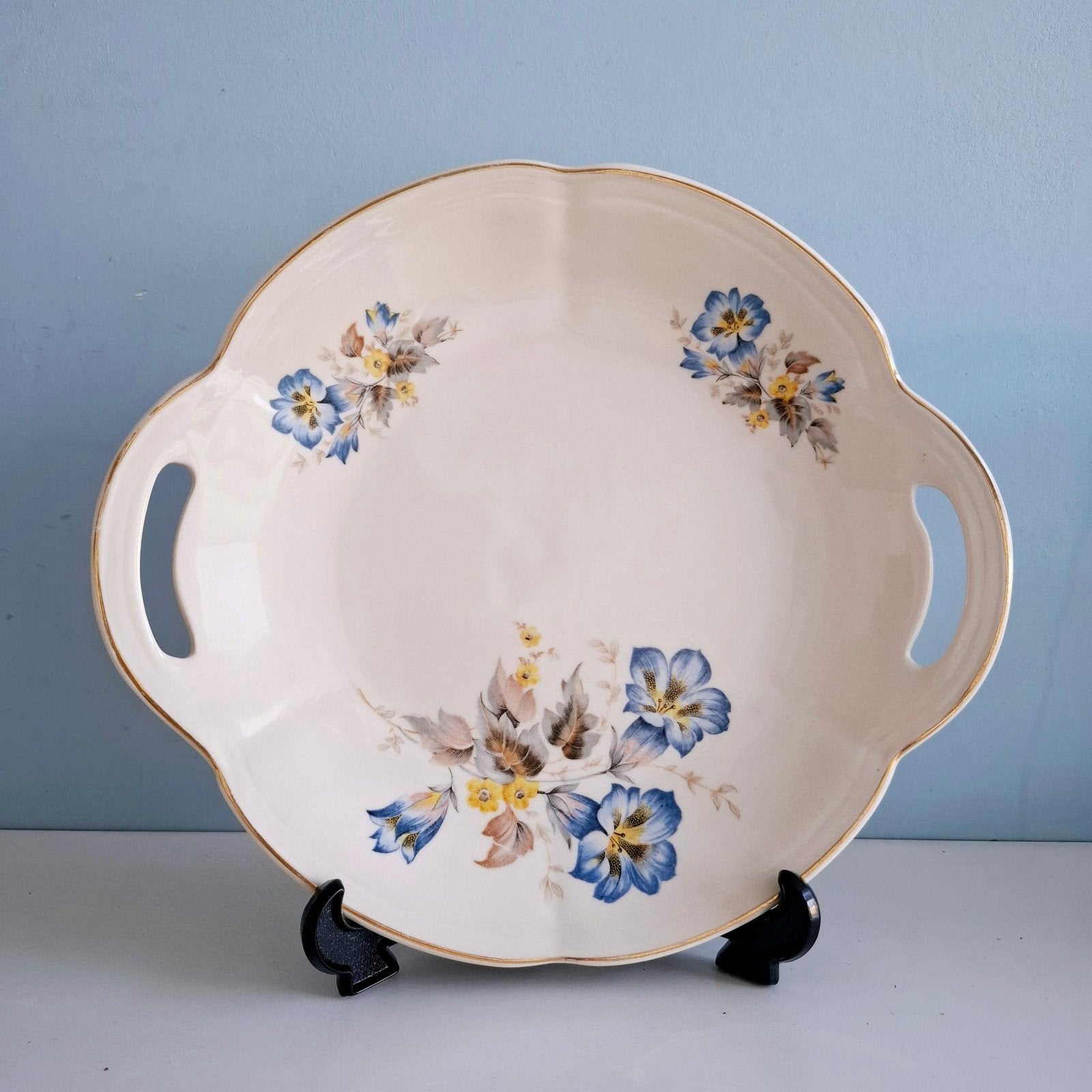 Chodziez Poland, serveerschaal met bloemendecor, Ophalen of Verzenden