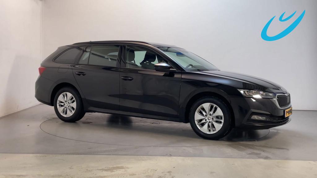 Skoda Octavia Combi 1.5 e-TSI 150pk DSG Business Edition Nav, Stof, 4 cilinders, Zwart, Origineel Nederlands