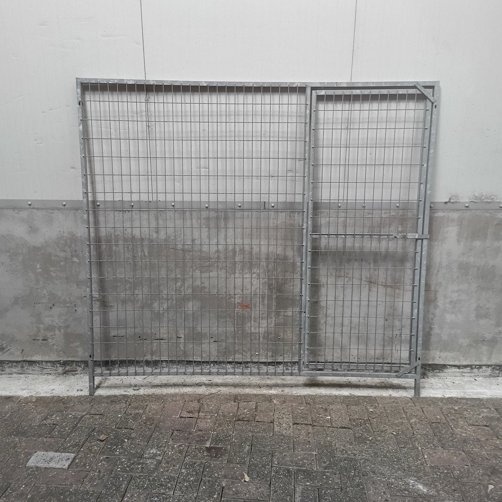2m deur gaas 5x10cm, gebruikt hondenkennel