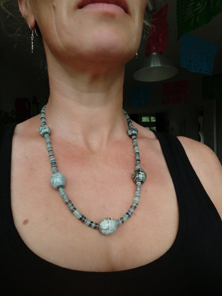 Nieuwe zelfgemaakte ketting met Tibet agaat/Heishi kralen, Verstelbaar, Nieuw, Ophalen of Verzenden, Steen of Mineraal