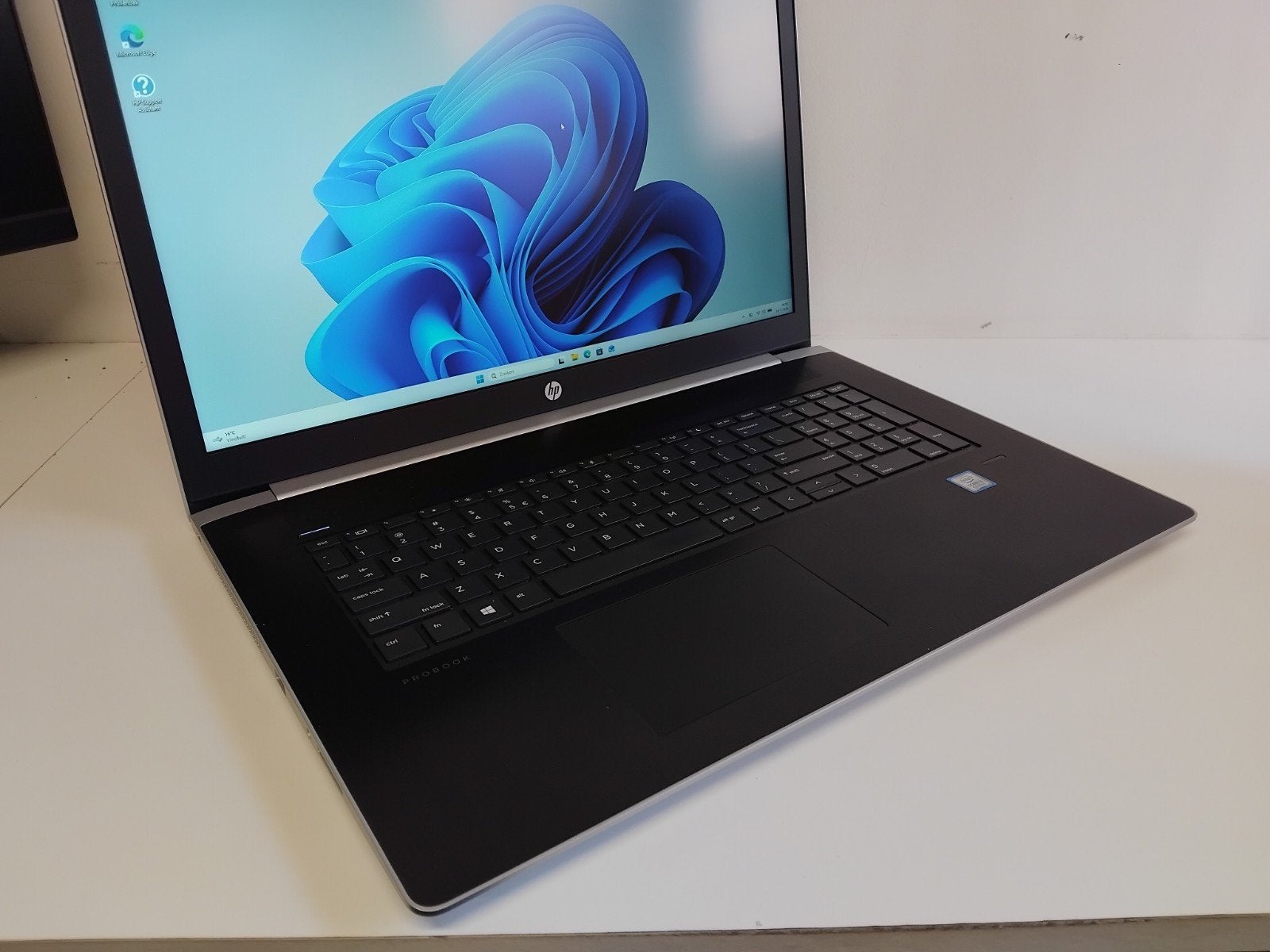 HP ProBook 470 G5 Core i3-8130U 16GB 256GB SSD 17,3Inch FHD, Gebruikt, Met videokaart, 2 tot 3 Ghz, Qwerty