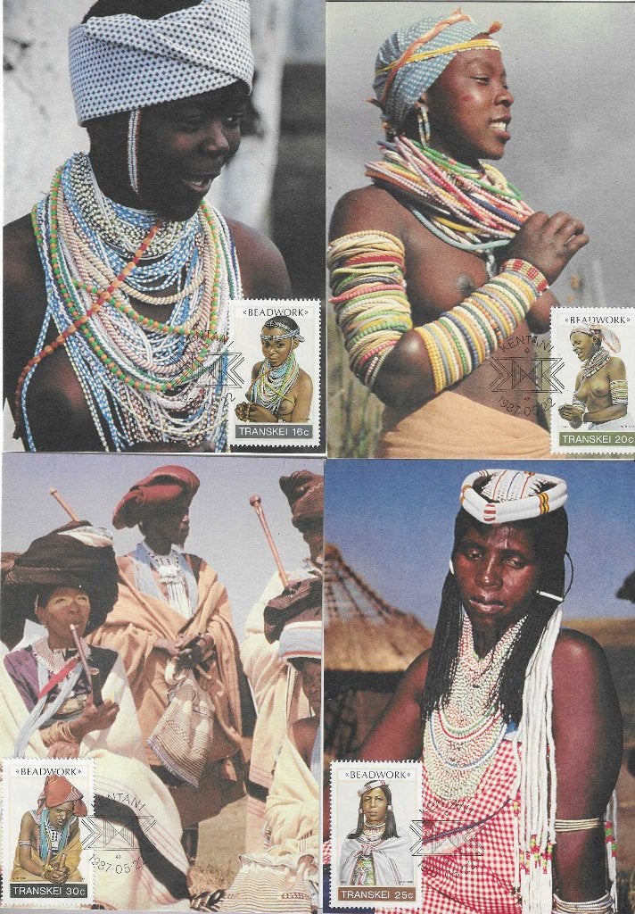 Zuid Afrika Transkei vrouwen met kralen set 4 maxikaarten, Ophalen of Verzenden, Zuid-Afrika, Gestempeld