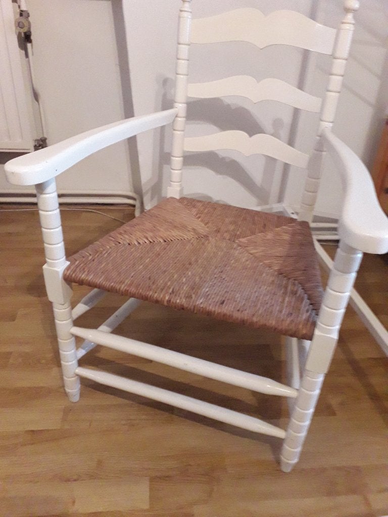 CURIOSA  "BROCANTE": stoeltje met rietenmat zitting, Ophalen, Wit, Hout, Zo goed als nieuw