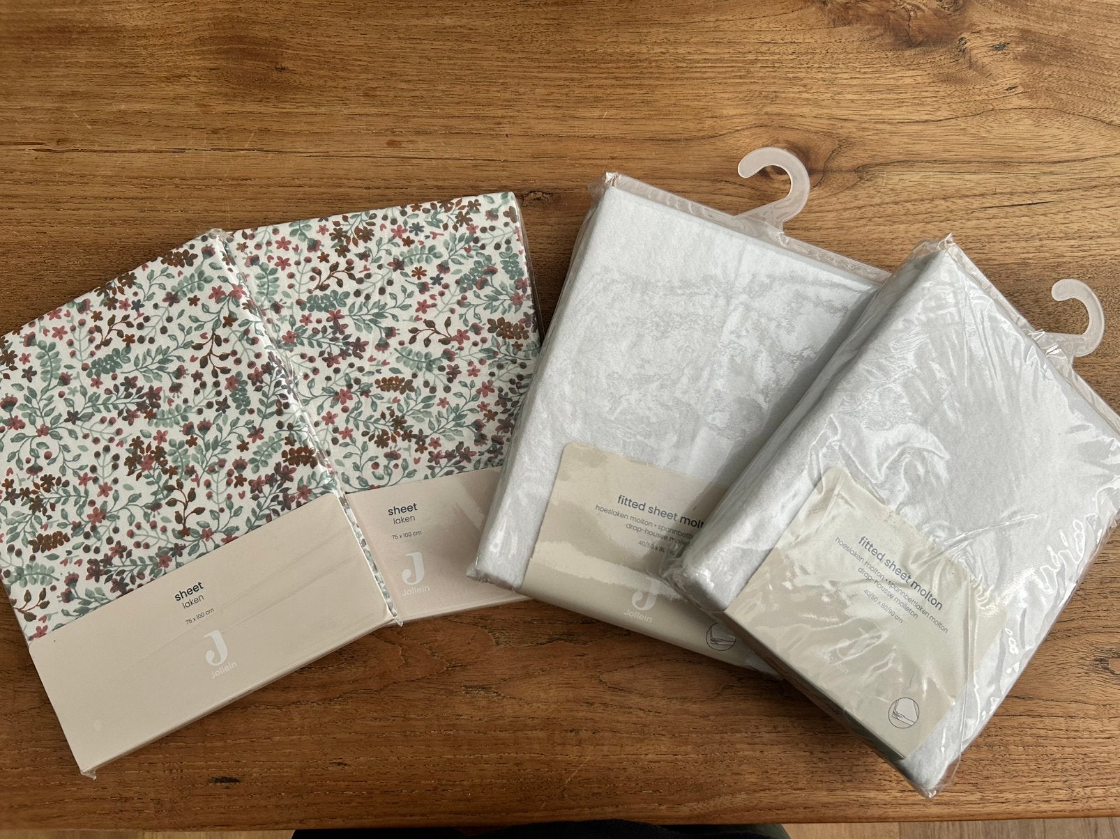 Nieuw! Jollein Beddengoed baby wieg! 2x laken 2x molton, Kinderen en Baby's, Jongetje of Meisje, Wit, Nieuw, Ophalen of Verzenden